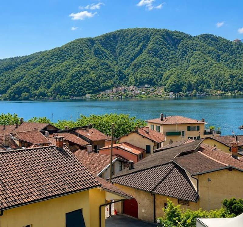 Terreno edificabile vista lago (1)