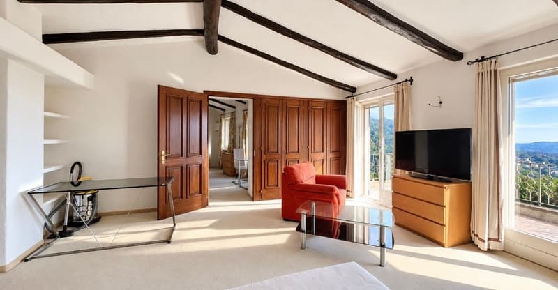 Villa a Pura 7,5 locali con vista lago e piscina interna (6)