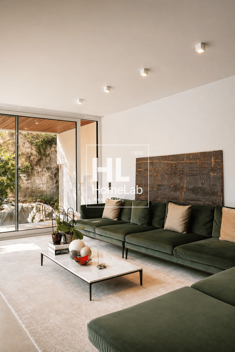 VILLA MODERNA CON PRESTIGIOSA VISTA LAGO (3)