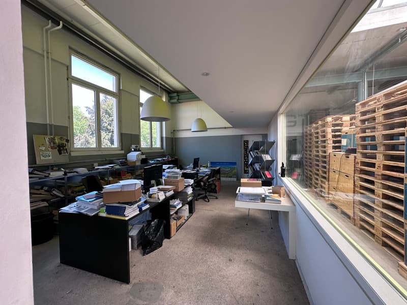 809m2 bright industrial and storage space in the industrial area of Hittnau (11)