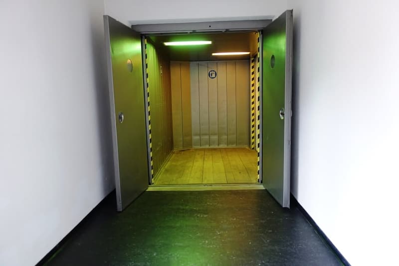 Charmantes Büro im historischen Altbau an der Aathalstrasse 80 in Uster (10)