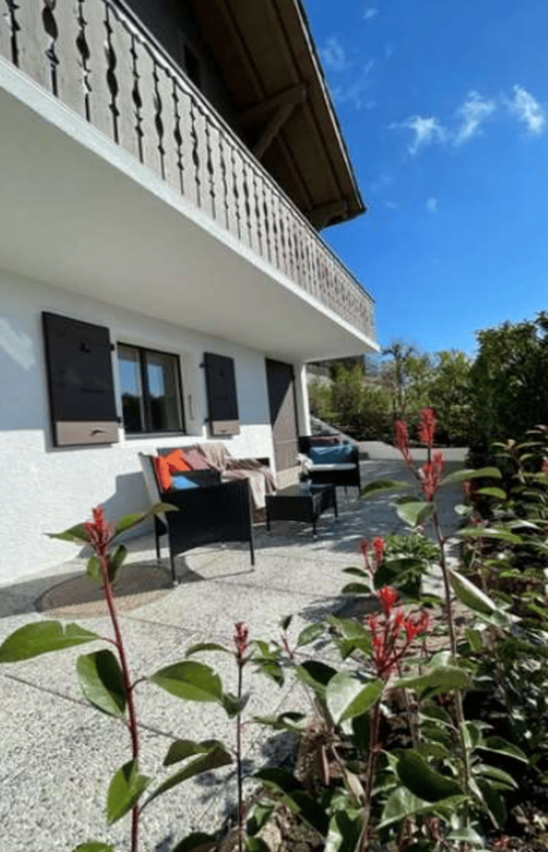 Luxury chalet with panoramic view in Chardonne (8)
