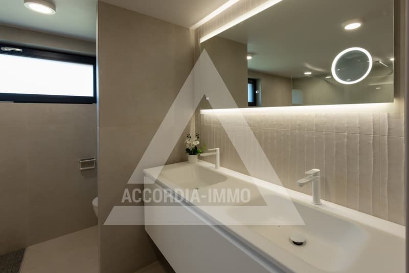 Magnifique villa de 7.5 pièces à St-Légier-La Chiésaz (19)