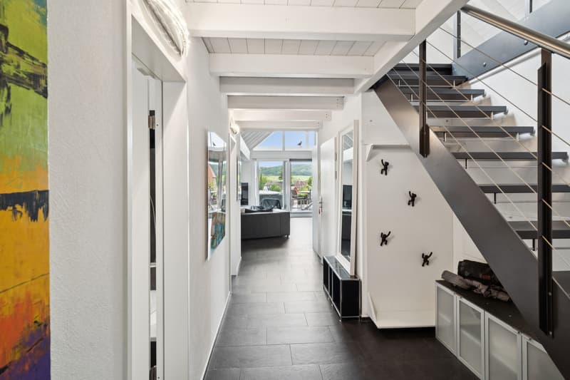 New Price: Exclusive Maisonette Apartment with Stylish Furnishings (3)