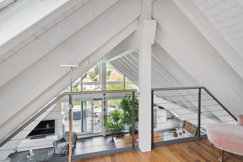 New Price: Exclusive Maisonette Apartment with Stylish Furnishings (4)
