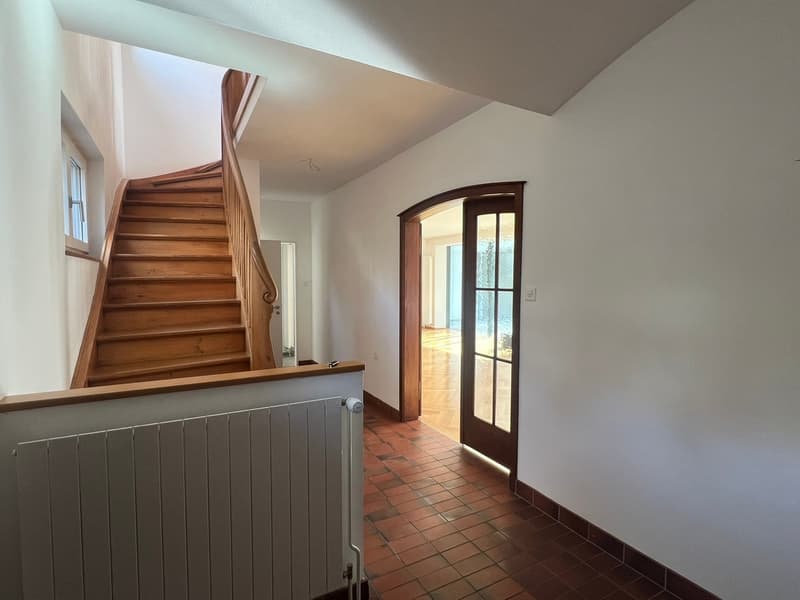 Casa familiare affascinante con vista panoramica e giardino in posizione ideale (8)