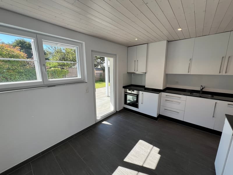 Attractive multi-family house in a central location in Wahlen b. Laufen (3)