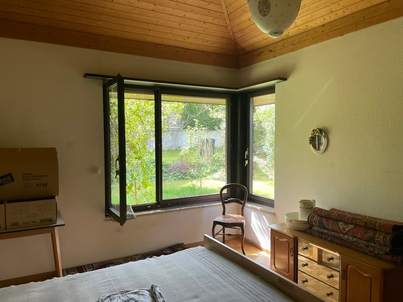 Stylish 5.5 room bungalow with charming garden and garage (7)