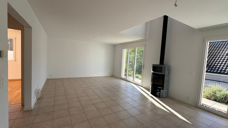 Freistehendes Einfamilienhaus an sonniger Wohnlage (4)