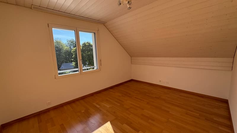 Freistehendes Einfamilienhaus an sonniger Wohnlage (6)