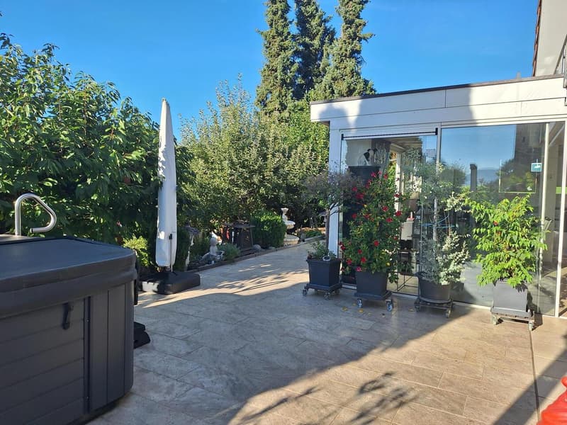 Charmantes Einfamilienhaus mit Garten an sonniger Wohn-/Aussichtslage (4)