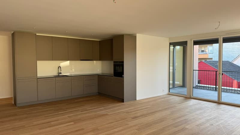 Moderne 4.5-Zimmer-Neubauwohnung mit grosszügigem Balkon - Erstbezug (4)