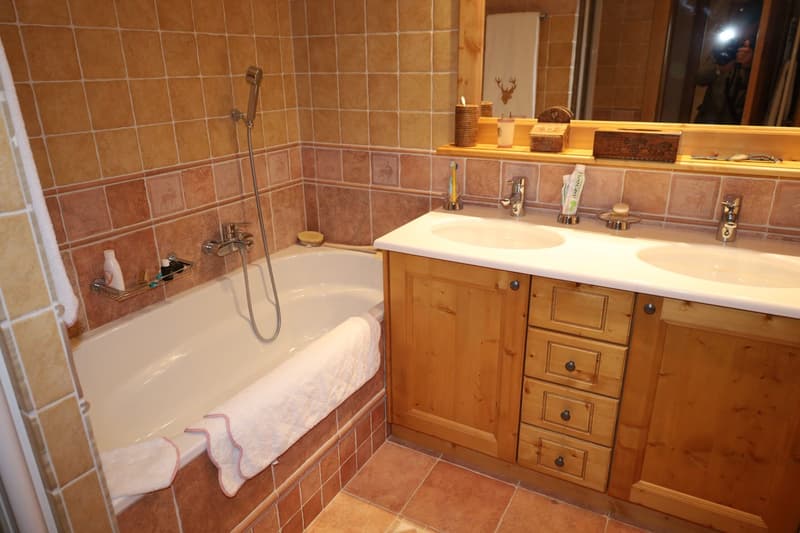 Magnificent 4.5-room apartment in Crans-Montana (12)