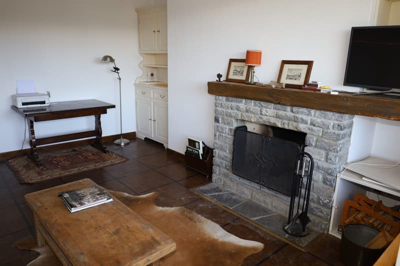 Charming 2.5-room apartment with breathtaking views in Crans (2)