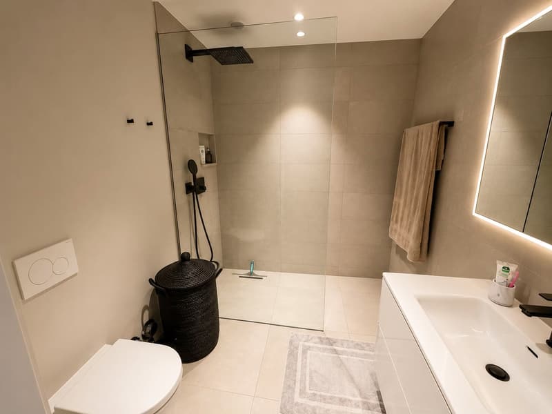 Magnifique appartement de 4.5 pièces avec vue à Chardonne (12)