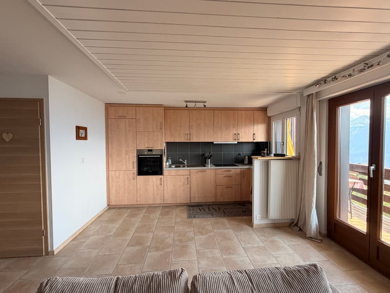 À VENDRE À CRANS-MONTANA – 3,5 PIÈCES DE 70 m² 650’000 CHF (5)