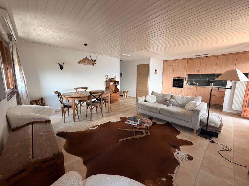 À VENDRE À CRANS-MONTANA – 3,5 PIÈCES DE 70 m² 650’000 CHF (7)