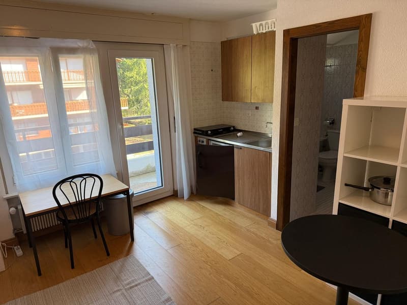 Studio avec balcon – 3e étage – Crans-Montana (8)