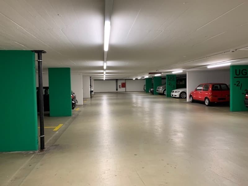 Einstellhalle