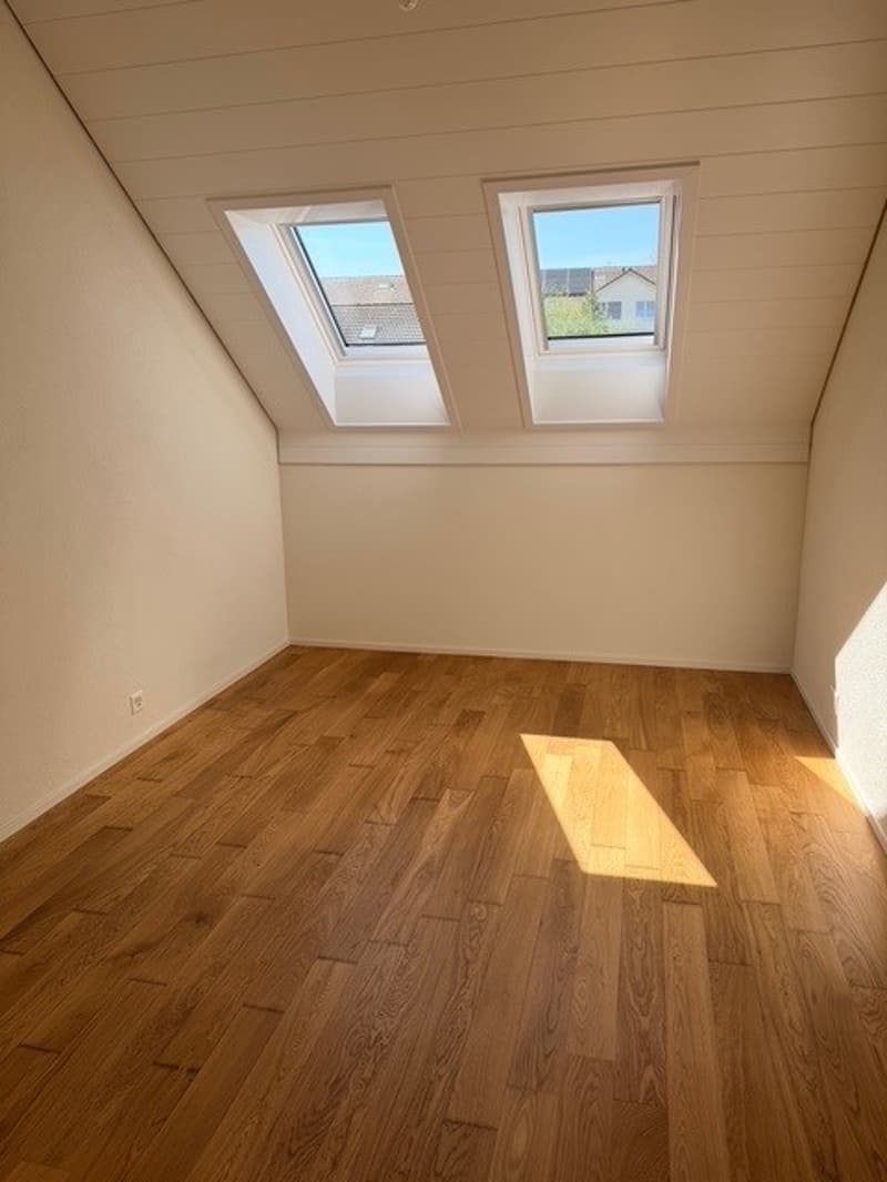 Appartement moderne et neuf de 4,5 pièces dans un quartier calme (10)