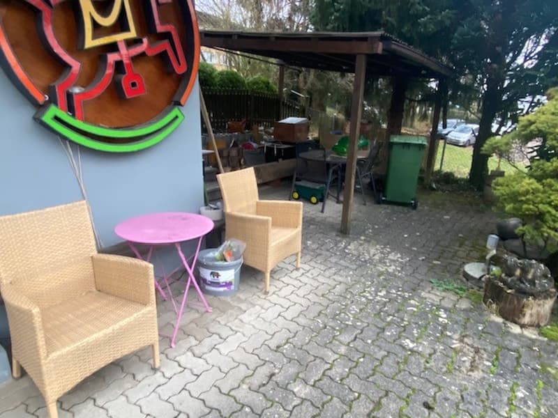 Charming 2.5-room apartment with additional separate office/guest room (14)