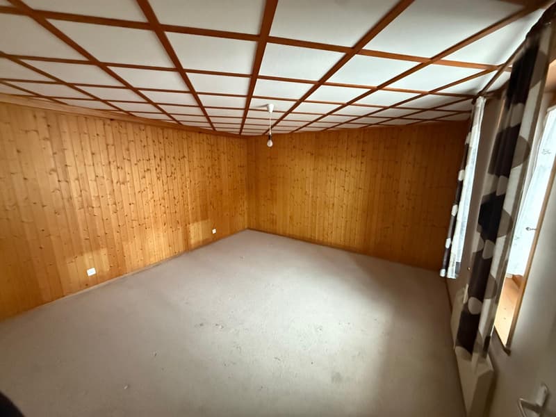 Exclusivité ? Bien à rénover avec fort potentiel à Givrins (8)