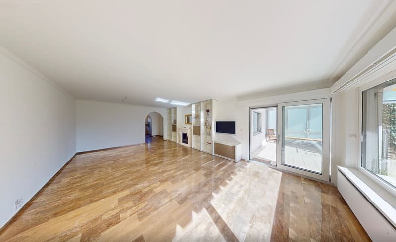 Elegante Ferienwohnung im Herzen von Ascona (3)