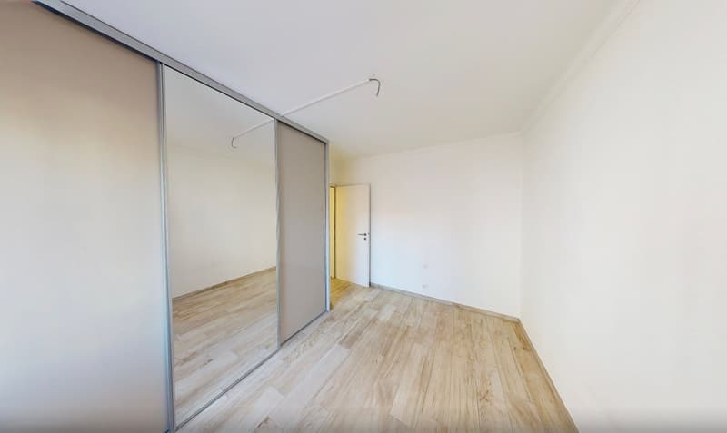 Elegante Ferienwohnung im Herzen von Ascona (8)