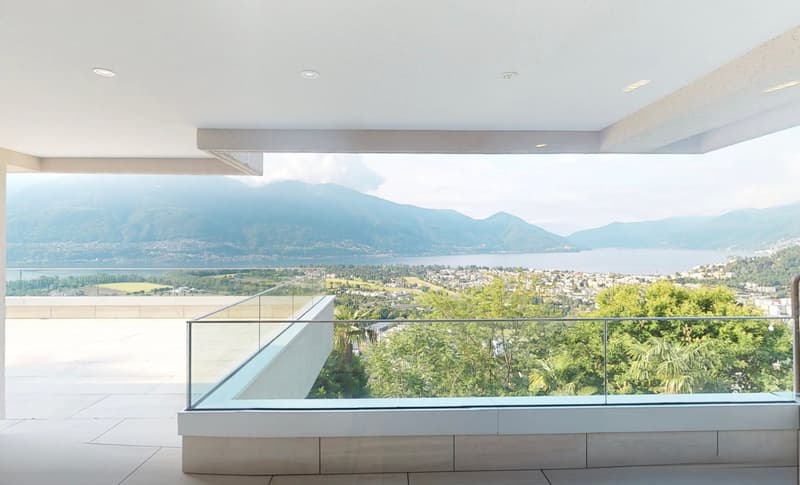 Luxurious living with gigantic Lake Maggiore view (21)