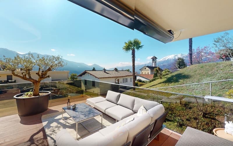 Stylish apartment with spacious outdoor oasis (2)