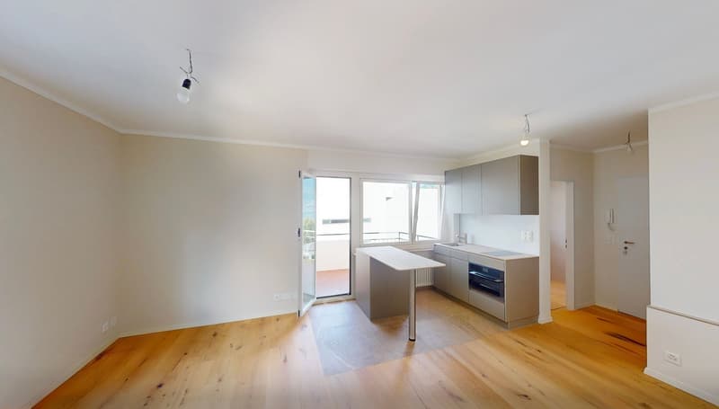 Topmodernes Attika-Studio mit Seesicht und Parkplatz (4)