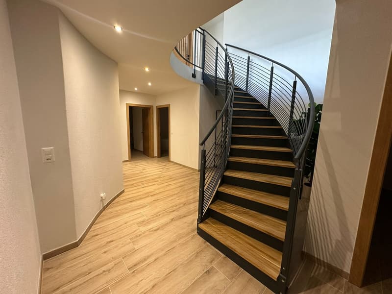 Exclusive new-build chalet with breathtaking views in Crans-Montana (31)