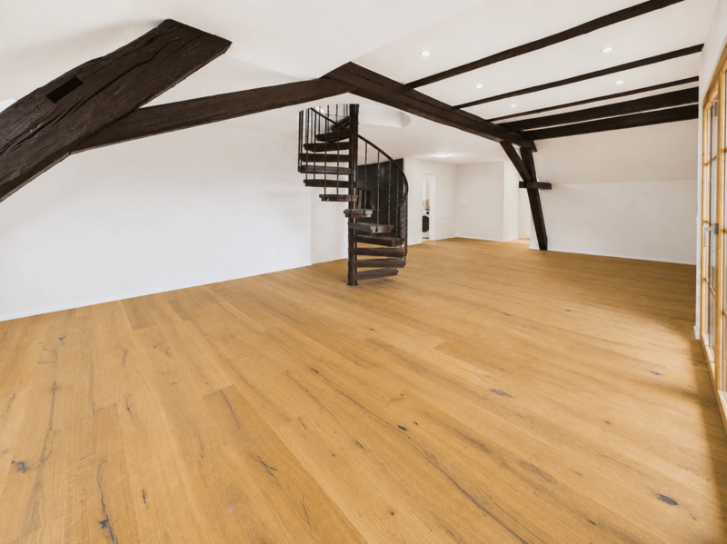 127 m² purer Wohntraum - frisch renovierte Maisonette-Wohnung in Hofstetten-Flüh (5)