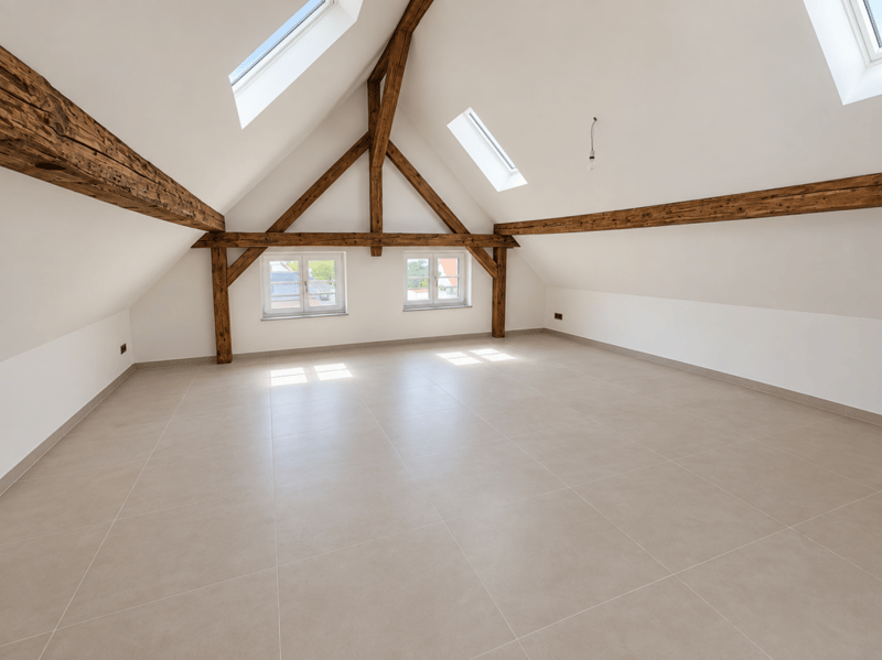 Charmante 4.5-Zimmer-Maisonette mit grosszügigem Wohngefühl (4)