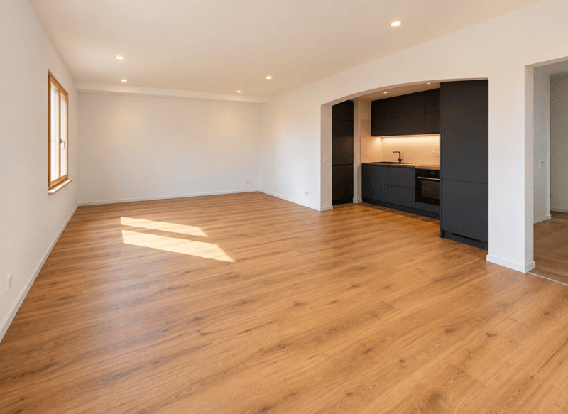 Charmante 1.5-Zimmer-Wohnung mit Garten in Hofstetten-Flüh (2)