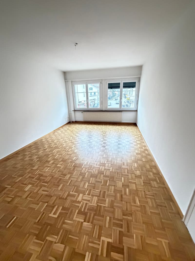 Appartement moderne 4.5 pièces à Gossau avec balcon (8)