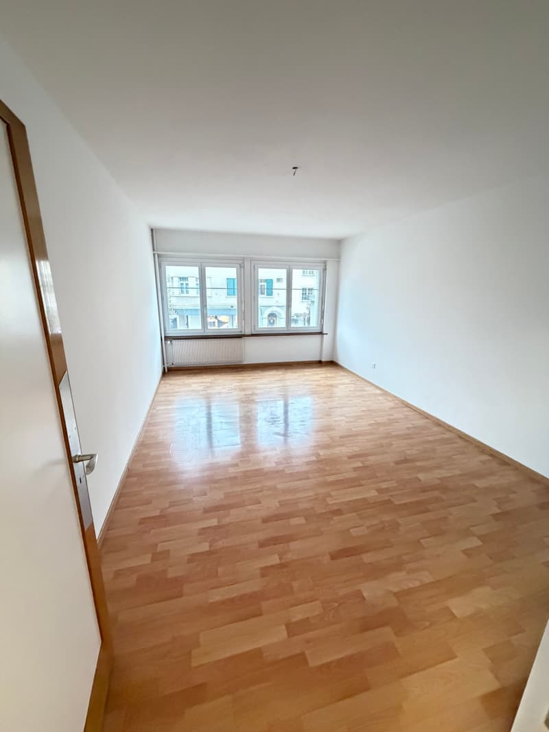 Appartement moderne 4.5 pièces à Gossau avec balcon (4)