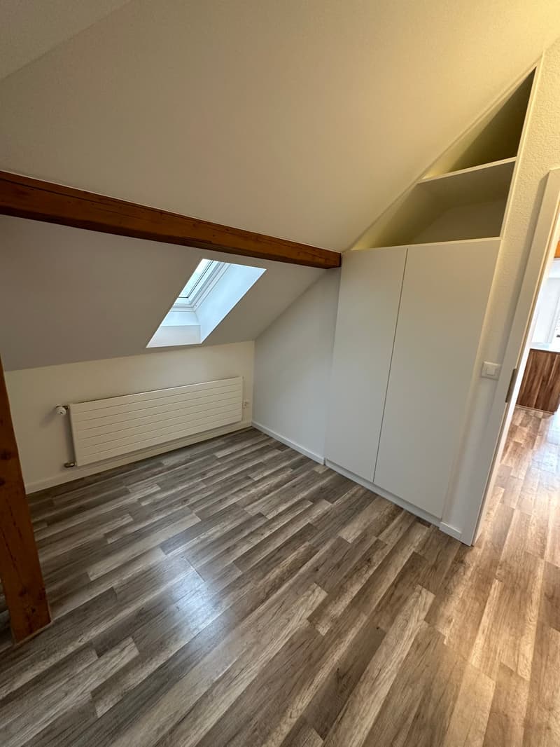 Moderne 2.5-Zimmer-Wohnung mit Charme in Gossau (10)