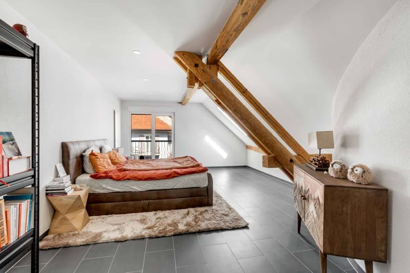 Chambre parentale avec salle de bains en suite
