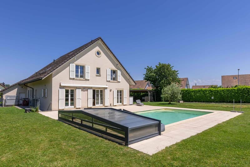Individual villa in an exceptional setting (10)