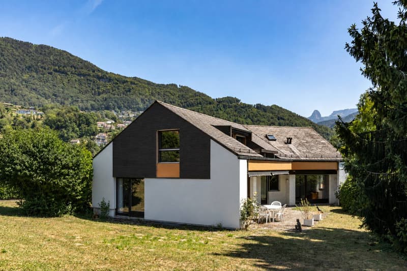 Villa d'architecte au caractère intemporel (1)