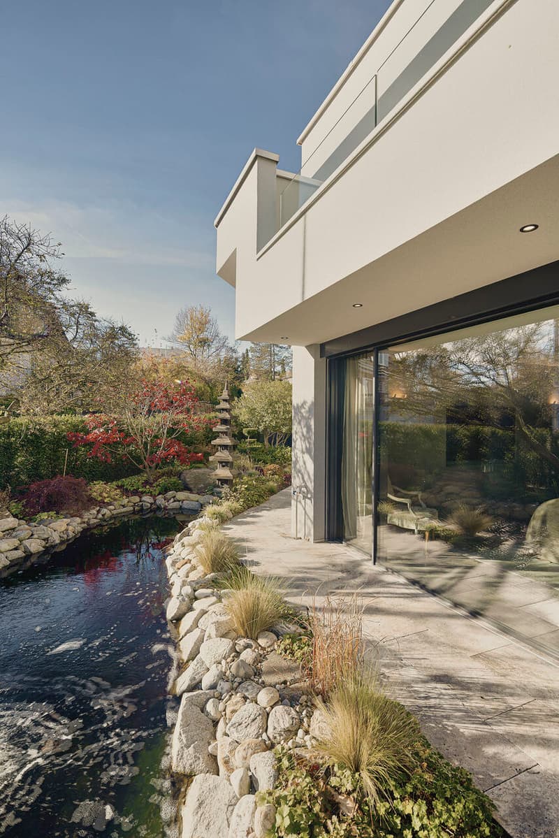 The inner garden - A house of stone, light and water. (10)