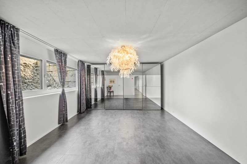 Spacious single-family house with many possibilities in Möhlin (10)