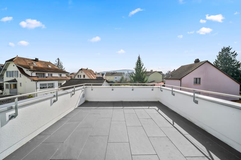 Spacious single-family house with many possibilities in Möhlin (9)