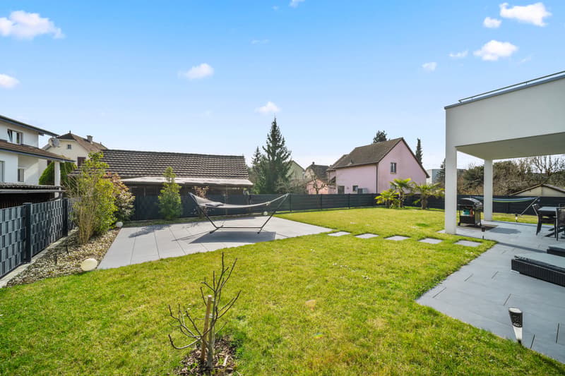 Spacious single-family house with many possibilities in Möhlin (11)