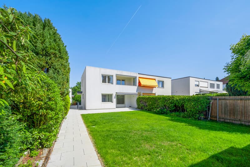 Casa a schiera ristrutturata sul Bruderholz (12)