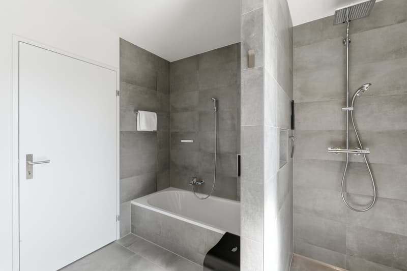 4.5-Zimmer Maisonette-Wohnung mit 247 m² Garten (10)