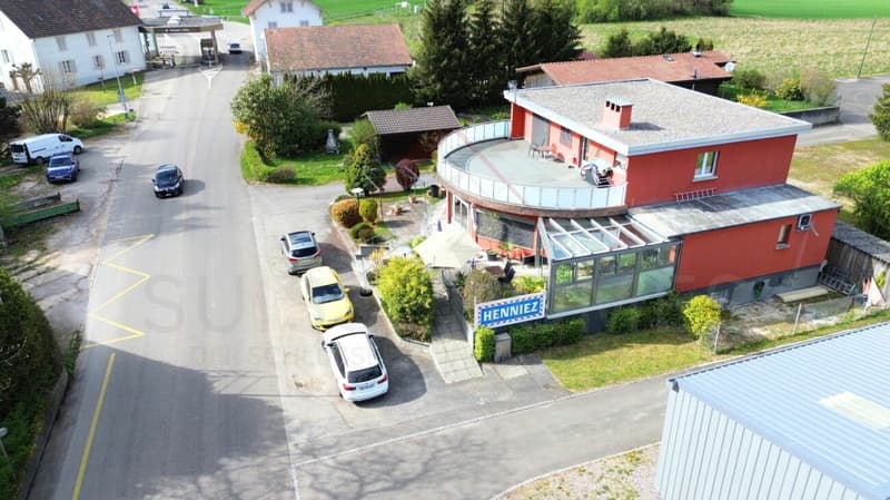 Residential and commercial property in Fahy (JU) - charm and potential for living and working in the same place (2)