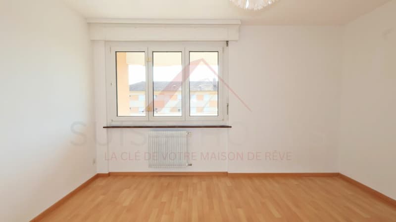 Marly - Renovated 3.5-room apartment with sunny balcony and green views (13)