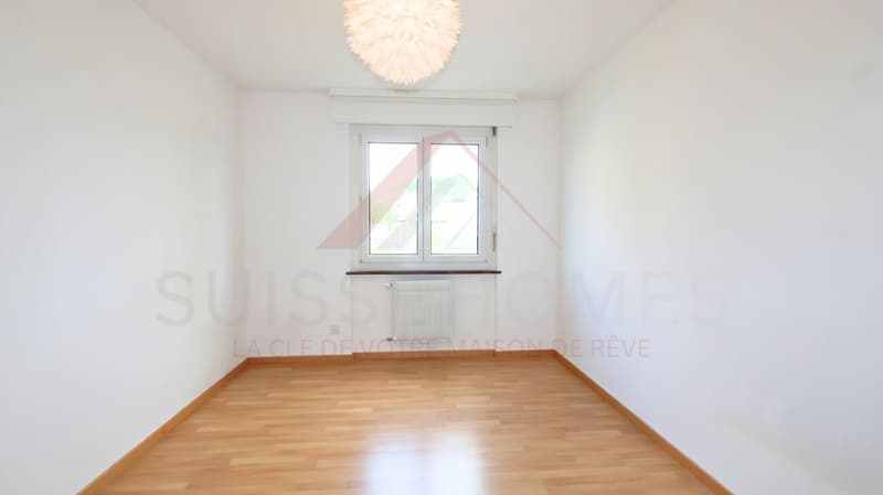 Marly - Renovated 3.5-room apartment with sunny balcony and green views (10)
